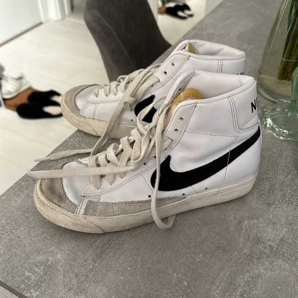 Nike Blazer Mid 77 Black Womans - Picture 3 of 3
